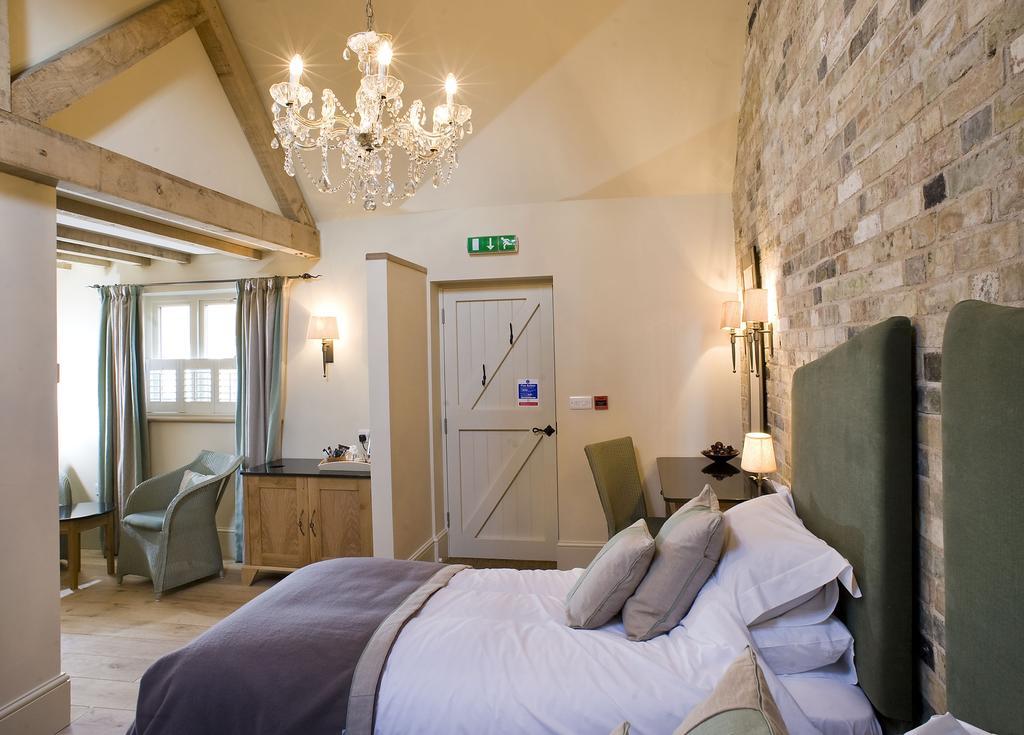 The Fox By Greene King Inns Bury St. Edmunds 外观 照片